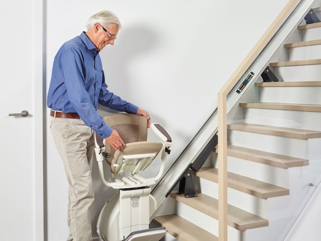 stairlifts levant comfort 201901 image w662 h497
